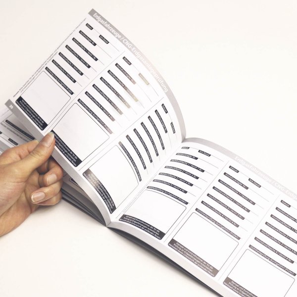 Falkenhorn® Serviceheft Auto | Universal Scheckheft, Inspektionsheft